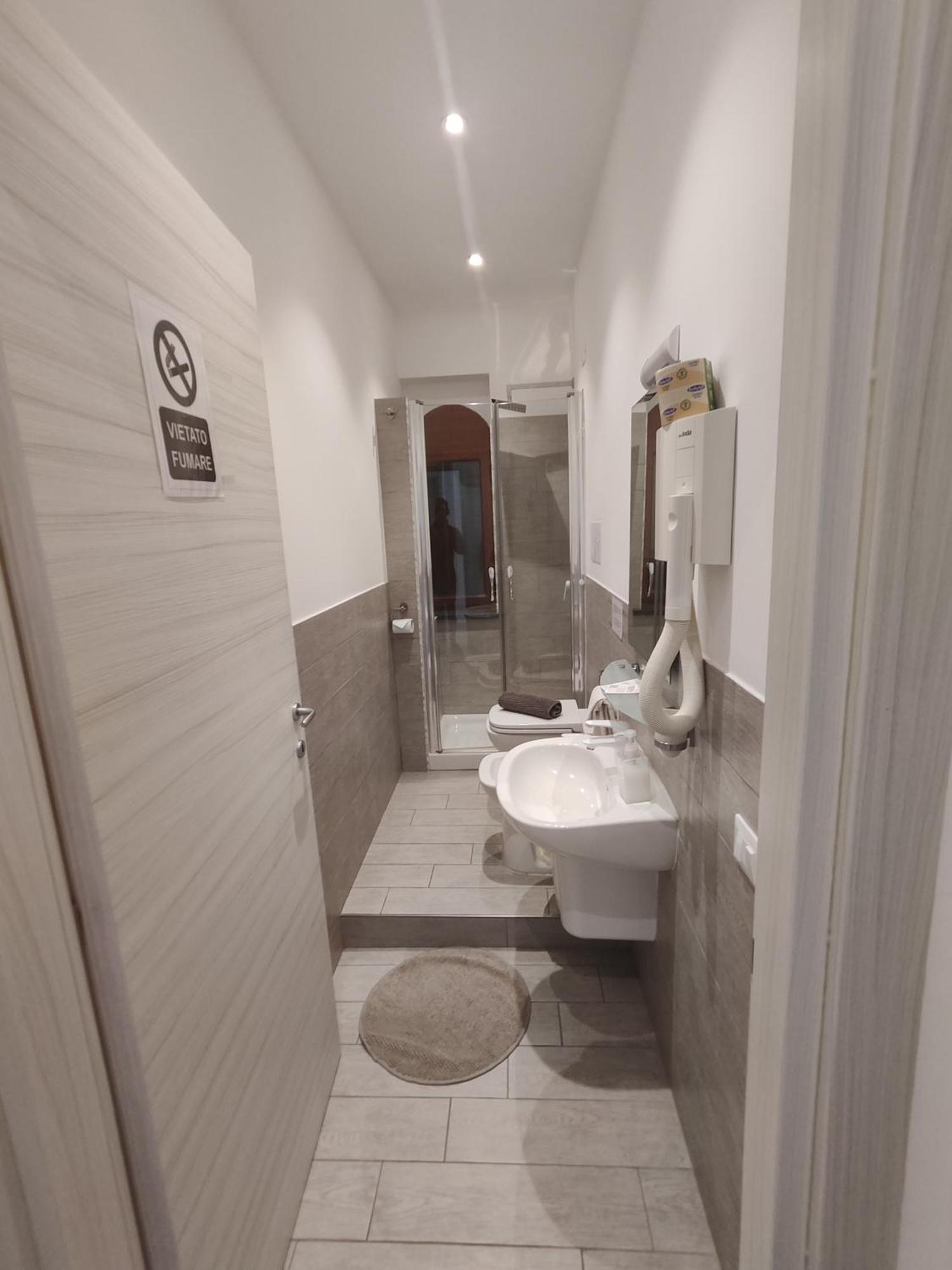 Hotel Faraglione ヴルカーノ エクステリア 写真